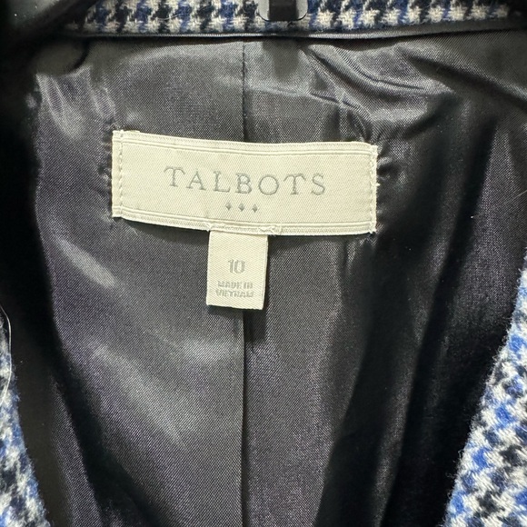 Talbots, size 10, wool blend blazer, EUC - Picture 3 of 5